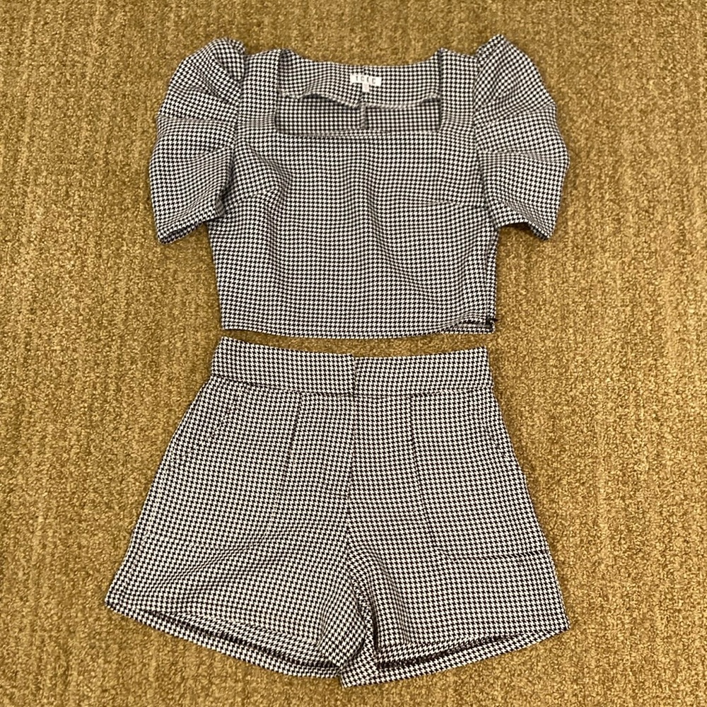 TCEC Puffed Sleeve Houndstooth Matching Set